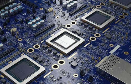 AMD 进军 AI ASIC ！