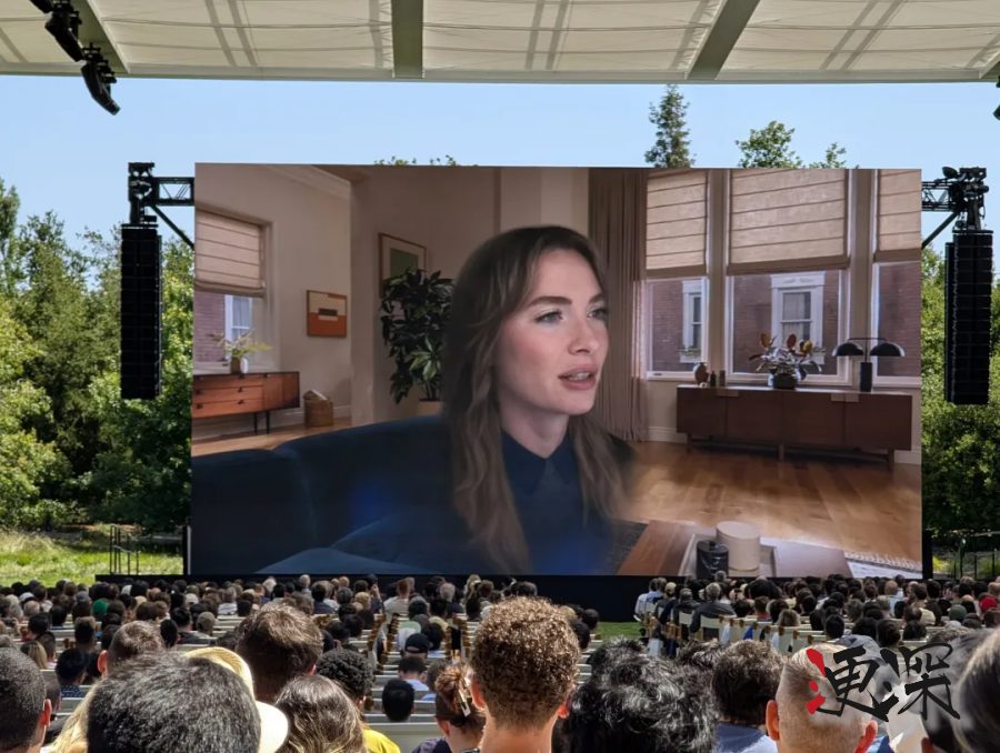 苹果 WWDC2025:时隔十三年的新「UI」,以及更低调但随处可见的「AI」-11.jpg 苹果 WWDC2025:时隔十三年的新「UI」,以及更低调但随处可见的「AI」-11.jpg